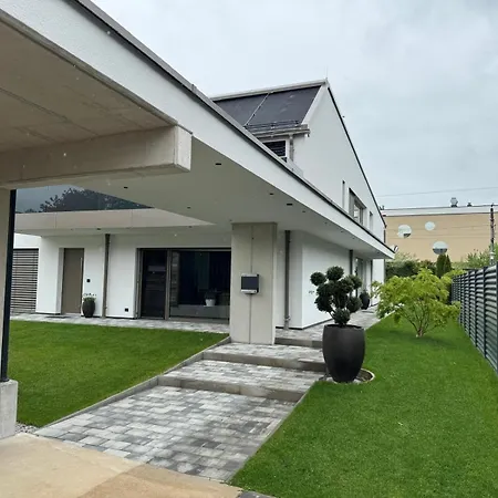 Maja * زيل أم سي