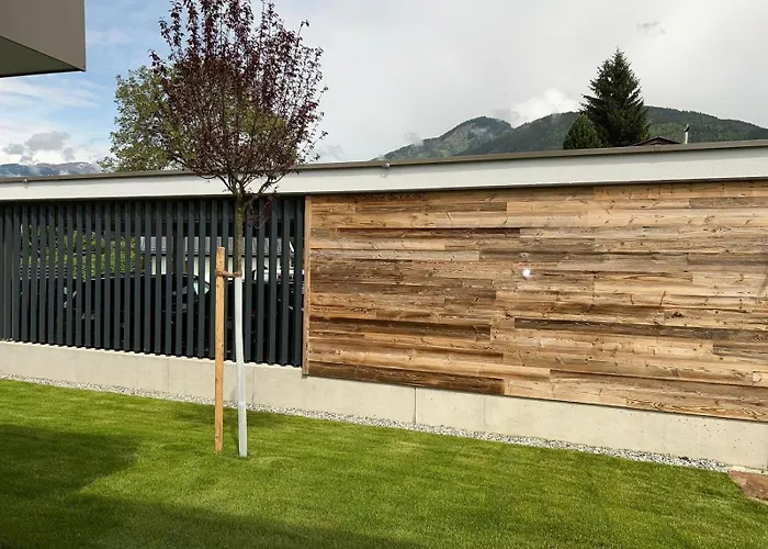 Maja زيل أم سي